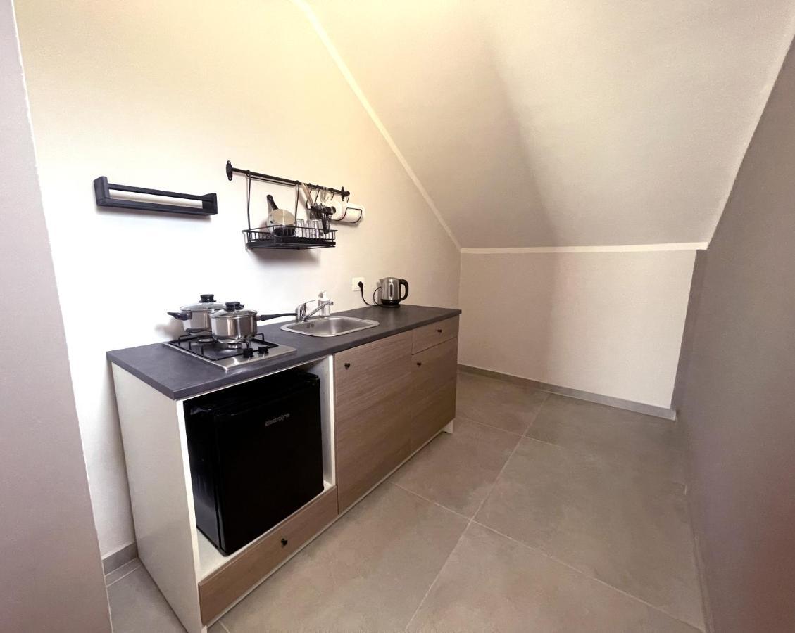 B&B Il Tirreno Cipollina Exteriör bild