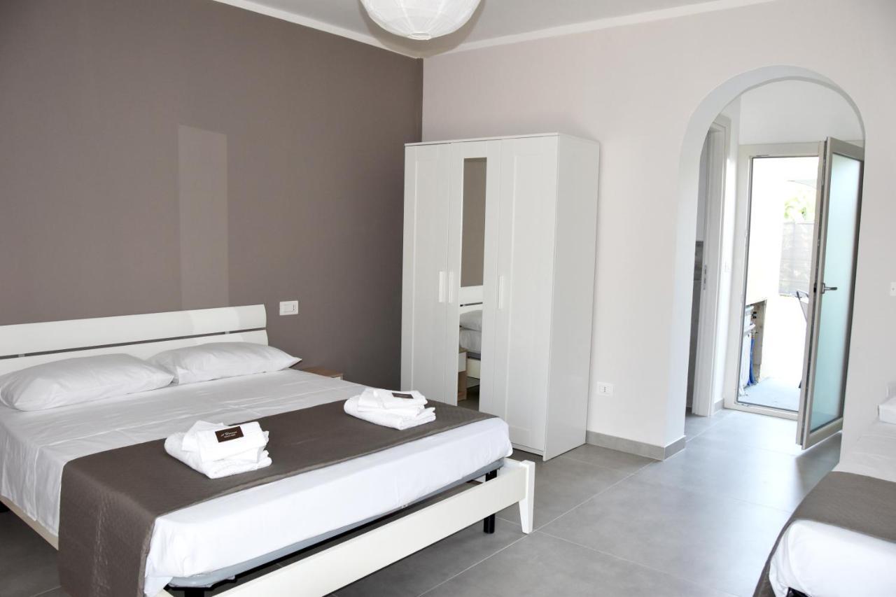 B&B Il Tirreno Cipollina Exteriör bild