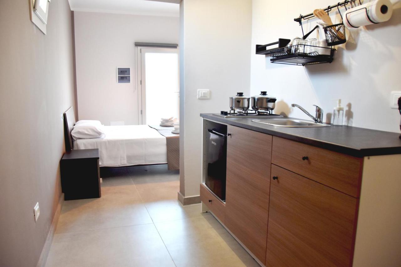 B&B Il Tirreno Cipollina Exteriör bild