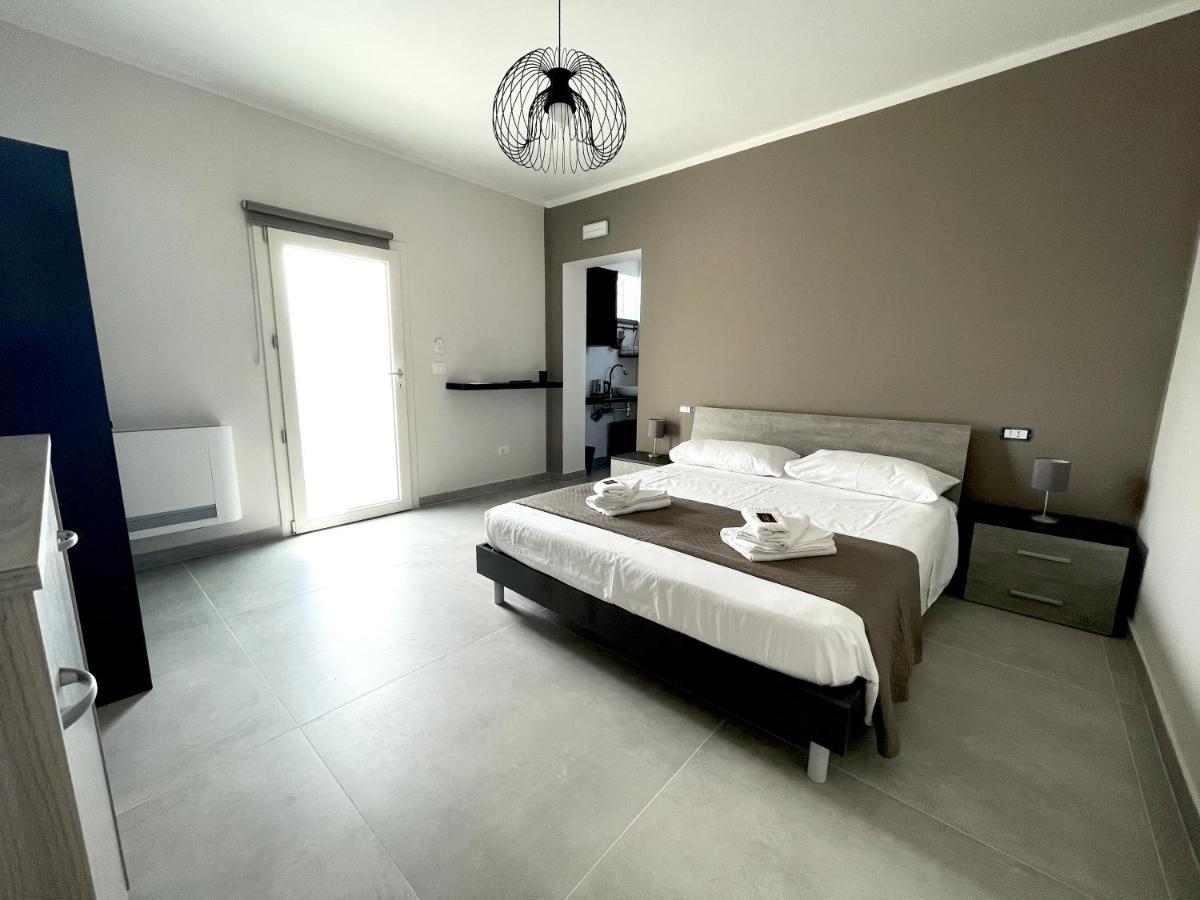 B&B Il Tirreno Cipollina Exteriör bild